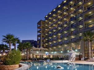 Cavalieri Art Hotel