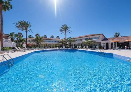 Oassium Hotel at Estival Park