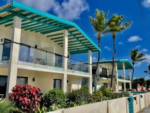 Vistalmar Ocean View Apartments