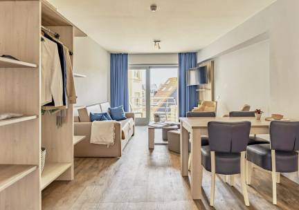 Studio met stadszicht | 4p