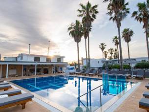 Aparthotel Captain Pavlos