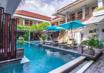 Gemini Star Hotel