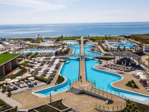 Wave Resort