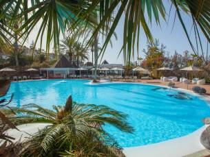 Corallium Beach by Lopesan Hotels