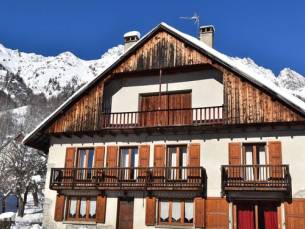 Chalet De Louise