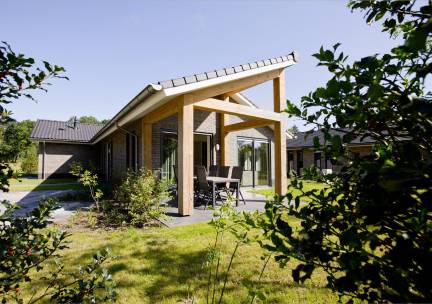 Luxe geschakelde 6 persoons villa op de Veluwe Voorthuizen