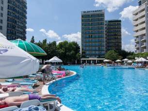 Slavyanski Hotel