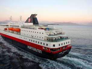 Noorderlichtcruise met Hurtigruten