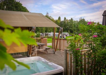 Luxe wellness safaritent vlak bij de holterberg - 6 personen