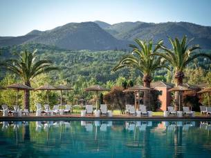 8 daagse vliegvakantie naar GRECOTEL LUX ME Costa Botanica in acharavi, griekenland