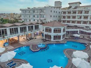 Minamark Beach Resort & Spa