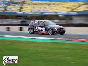 Racen op het circuit in Zandvoort, Assen of Meppen