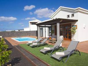 Villas Coral Deluxe
