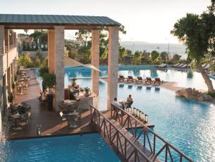 Amus Hotel & Spa (voorheen Rhodes Bay Hotel)