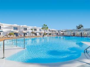 8 daagse vliegvakantie naar Arena Beach in corralejo, canarische eilanden