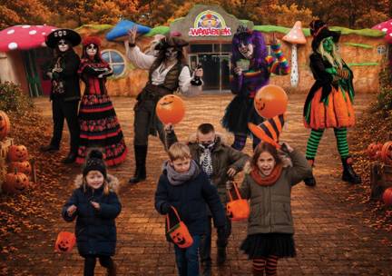 Entree Happy Halloween in de Waarbeek