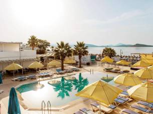 Petunya Beach Resort