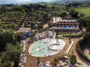 Campingvakantie in Toscane met uitzicht over de Chainti wijngaarden