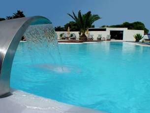 LIVVO Risco del Gato Suites