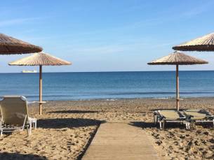 Apollonia Resort & Spa