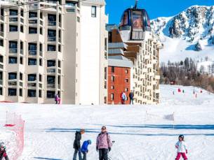 SOWELL HÔTELS Le Pas du Loup***