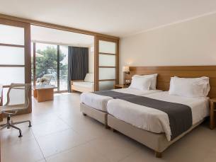 Fly & Go Corfu Holiday Palace
