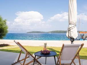 Appartementen Kalyva by the Sea