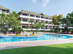 Grand Jomtien Palace