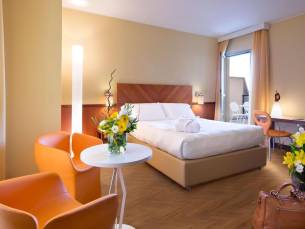 UNAS Mediterraneo Milano