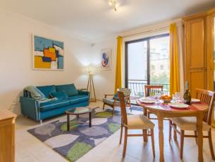 Lovely Apart By The Sea Sliema