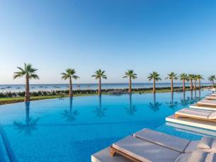 Lagoon Palace