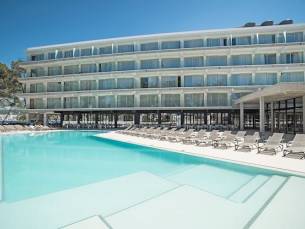 8 daagse vliegvakantie naar Els Pins Resort en Spa in san antonio, spanje