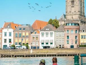 Verblijf nabij de Hanzestad Deventer aan de IJssel incl. ontbijt en GRATIS parkeren