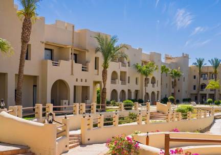 Hotel Marina Logde at Port Ghalib