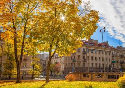Vilnius op zijn best! Een CITYTRIP vol cultuur, hippe hotspots en verborgen hofjes incl. vlucht, transfer, ontbijt + wandeltour