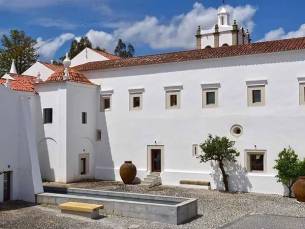 Pousada Convento Arraiolos - Historic Hotel