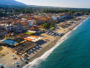 Grieks genieten: een heerlijke strandescape in het betoverende Pieria incl. vlucht, ontbijt & diner!