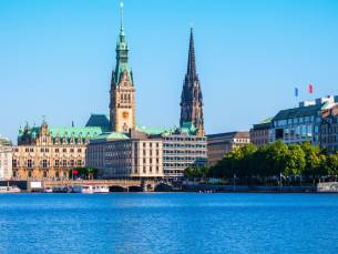 Stedentrip naar Hamburg verblijf in 4*-hotel met SAUNA incl. ontbijt! Vlakbij het bruisende CENTRUM!