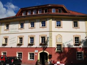 Hotelchen D&ouml;llacher Dorfwirtshaus