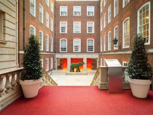 8 daagse vliegvakantie naar Apex Temple Court in londen, groot-brittannie