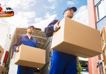 Verhuisservice (2, 4, 6 of 8 uur) + 2 verhuizers + XXL-verhuisbus