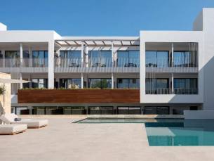 Ikones Seafront Luxury Suites