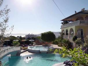 White Olive Premium Lindos