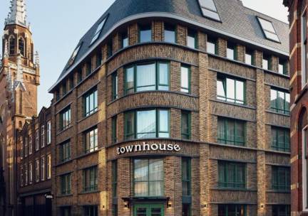 ???? GLOEDNIEUW 4*-boetiekhotel in hartje Den Haag nabij Scheveningen incl. GRATIS kop soep bij aankomst