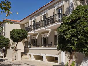 Doryssa Method Hotel