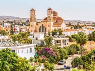 MEGA LAST-MINUTE DEAL! ⚡️ Geniet 8 dagen van het prachtige Cyprus vanuit een comfortabel hotel nabij het strand incl. vlucht, ontbijt en huurauto