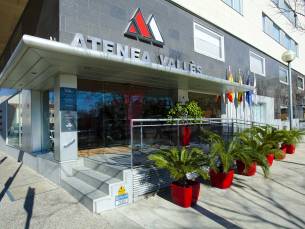 Aparthotel Atenea Valles