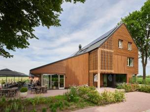 Splinternieuw Boutique hotel middenin de natuur van Drenthe incl. ontbijt