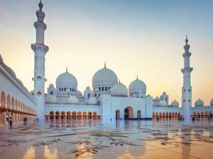 De ultieme Alles-in-1-Deal: ABU DHABI! ???? | Excursietrip Abu Dhabi incl. vlucht, transfer, ontbijt, 4x4 woestijnsafari en meer!