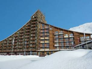 Hotel Club MMV Les M&eacute;l&egrave;zes